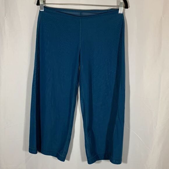 Lululemon Blue Fully Mesh Capri Pants Vintage Rare - Picture 1 of 6
